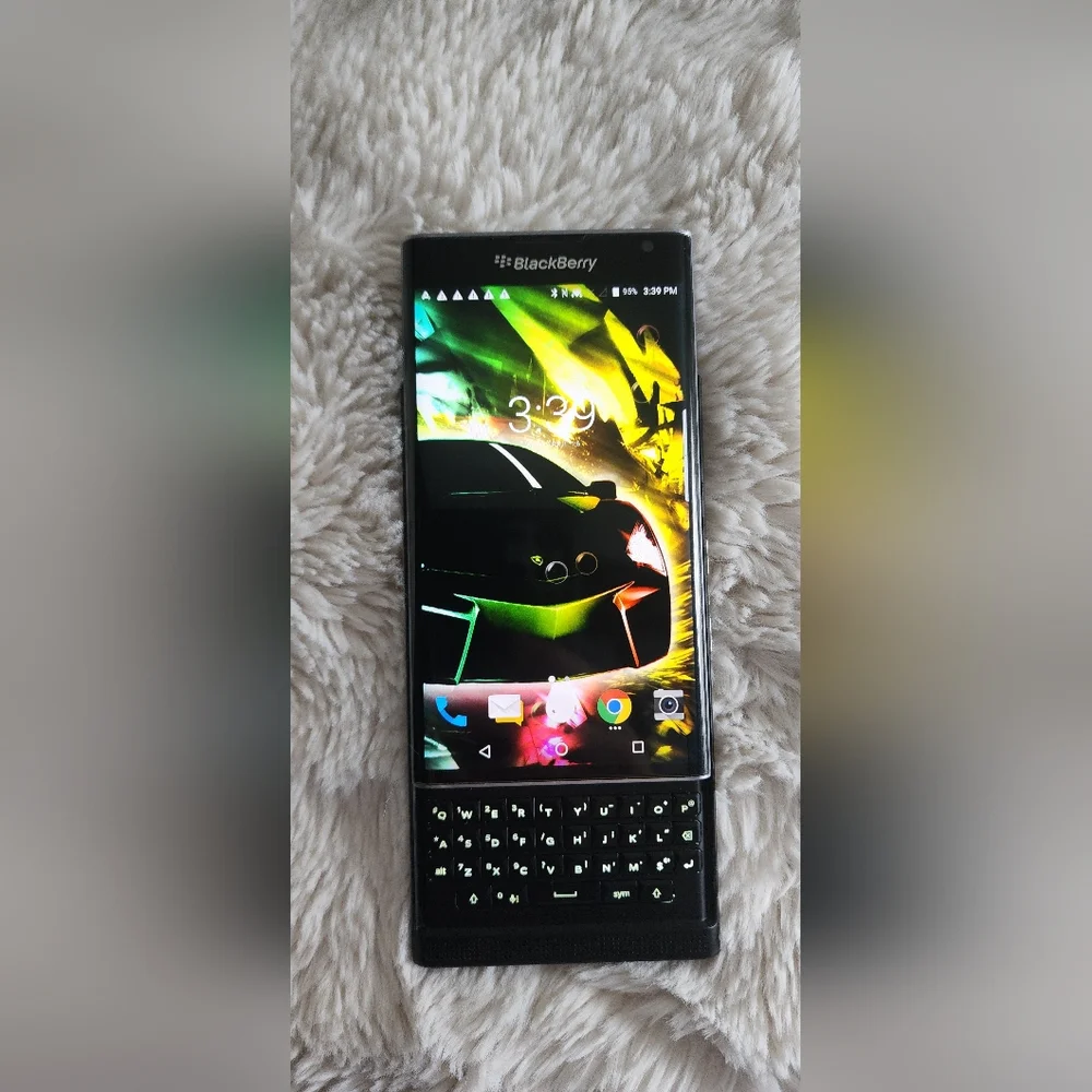 Black Slider Smartphone with QWERTY Keyboard